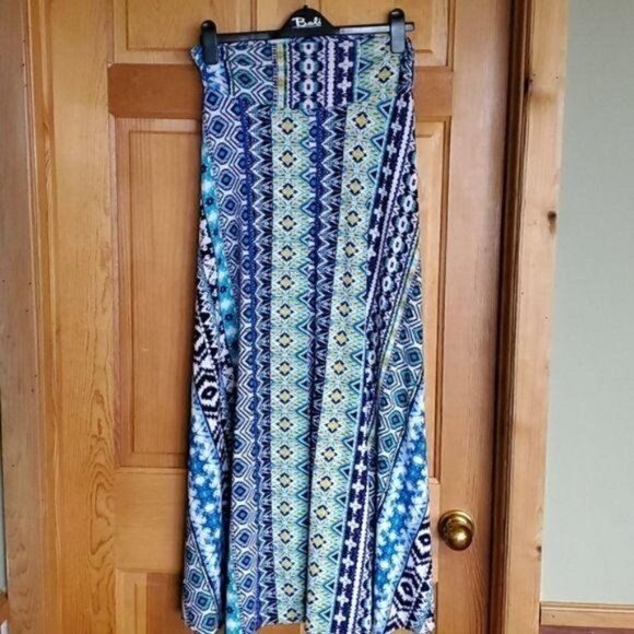 Renee C. Sz. S Multi-Colored Blues Pull-on Maxi Skirt - Picture 2 of 8